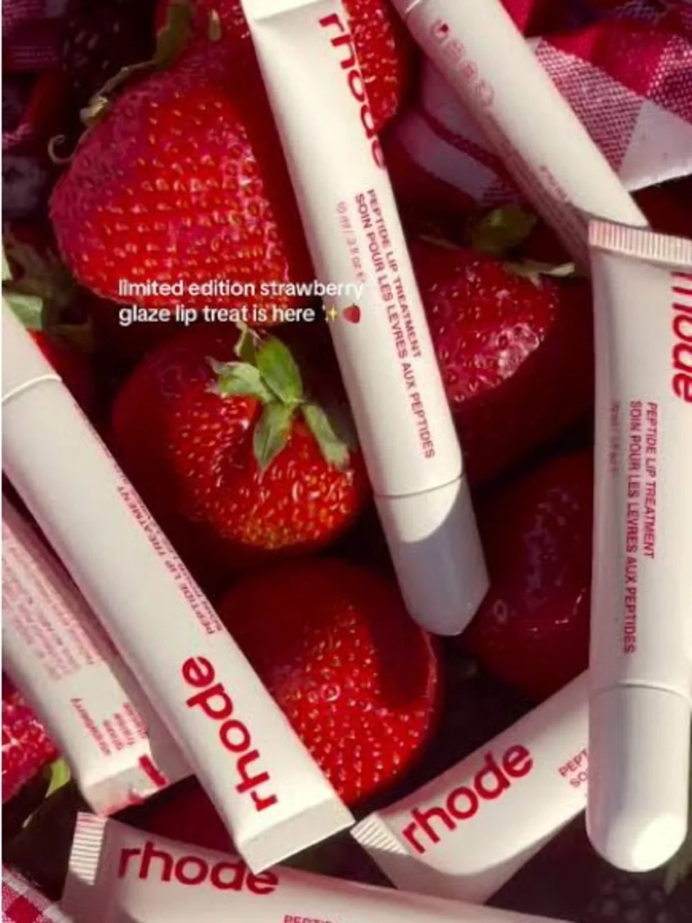 Rhode Peptide Lip Tint Strawberry